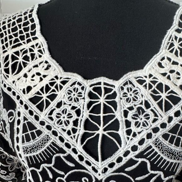 Yoana Baraschi Women’s M Black White Embroidered Crochet Tunic Top Boho Style - Picture 8 of 9